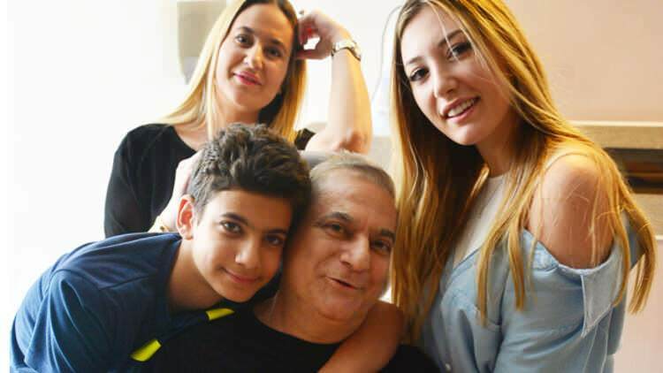 Mehmet Ali Erbil și copiii săi