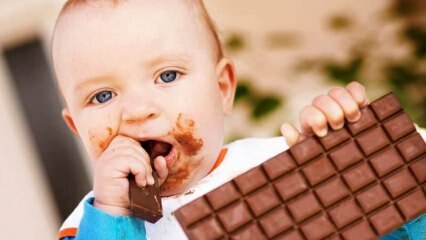 Copiii pot mânca ciocolată? Reteta de lapte cu ciocolata pentru bebelusi