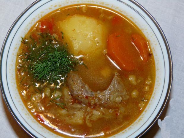 Cum se face supa uzbekă?