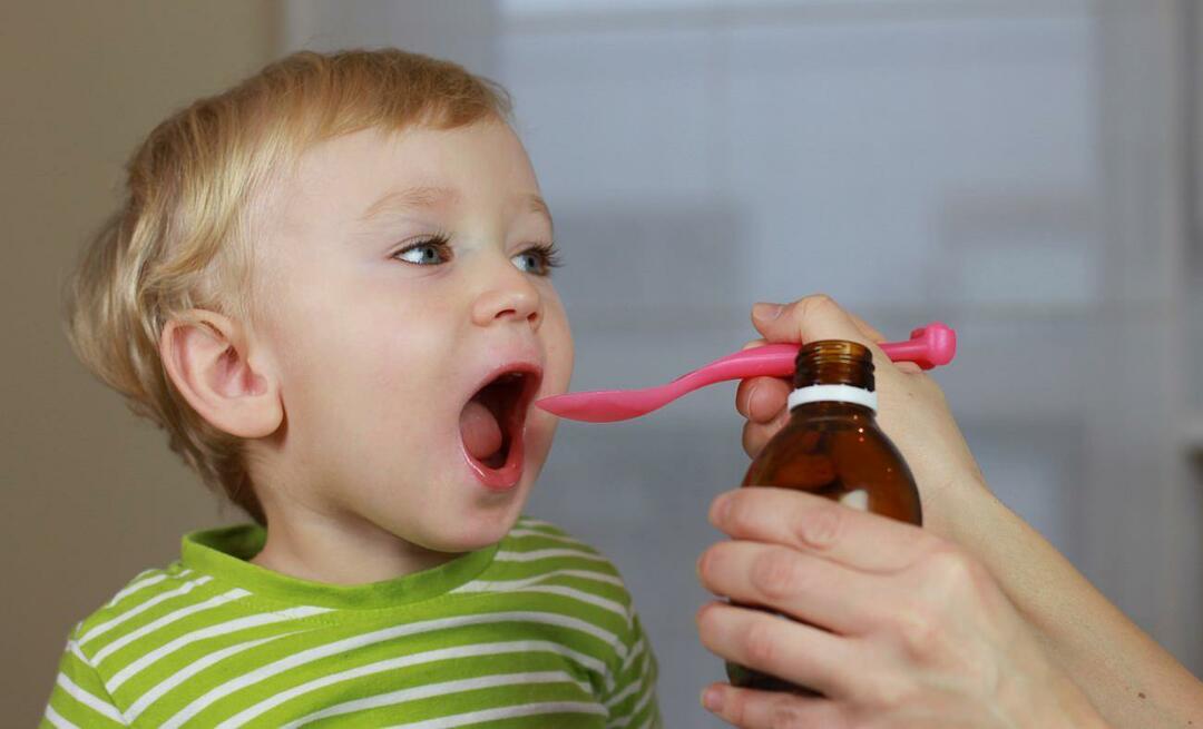 Este bine să dai medicamente copiilor cu linguri?