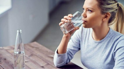 Este băutură prea multă apă dăunătoare?