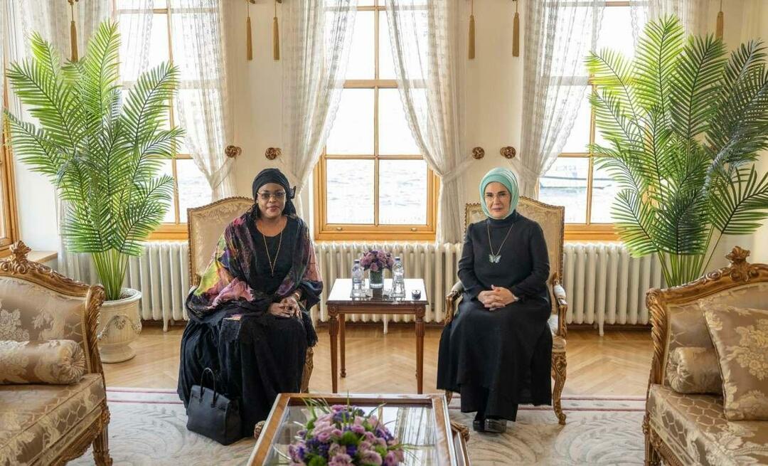 Prima Doamnă Erdoğan s-a întâlnit cu soția președintelui Senegalului!