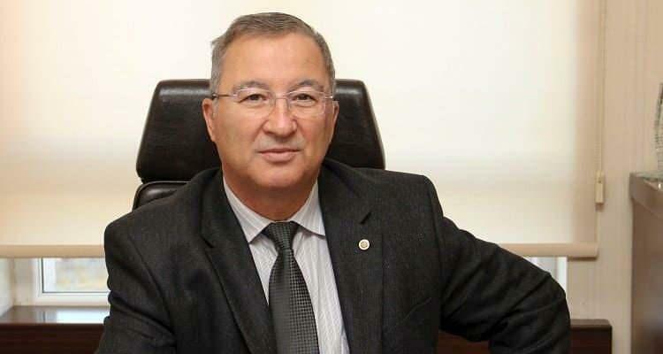 Membru al Comitetului Științific Prof. Dr. Nevzat Artik,