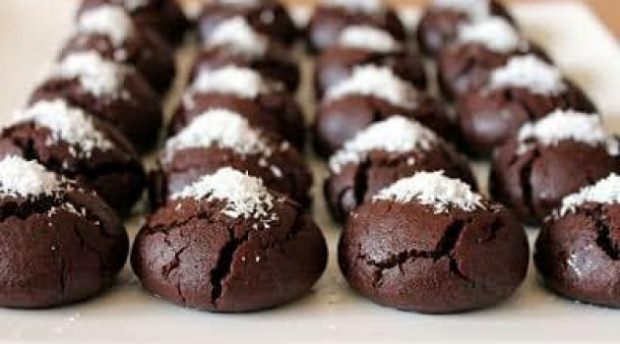 Cum puteți face cele mai ușoare fursecuri brownie? Reteta de prajituri umede cu cacao