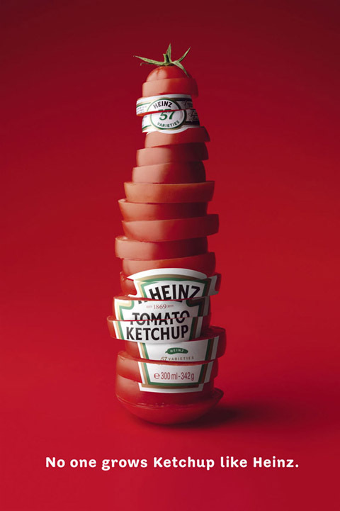 sticlă de ketchup cu roșii Heinz