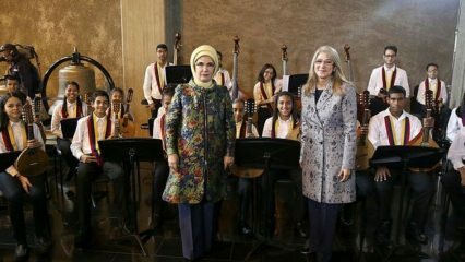 Spectacol muzical special pentru First Lady Erdoğan în Venezuela