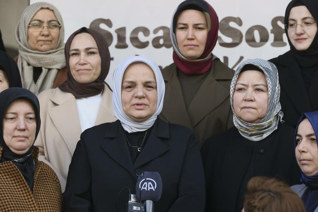 Ayşe Kesir, şeful Filialei Femeilor Partidului AK