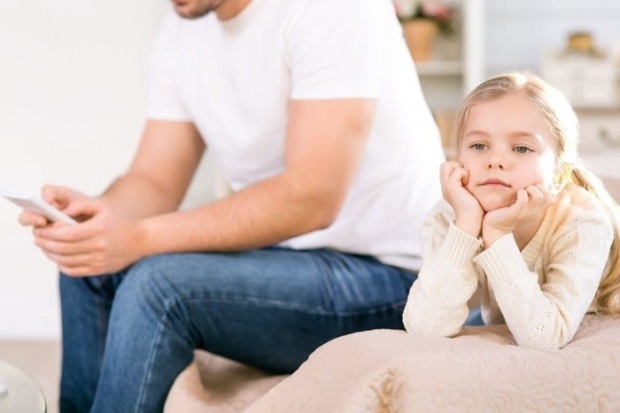 Ce să faci dacă copilul tău nu vrea să vorbească cu tine?