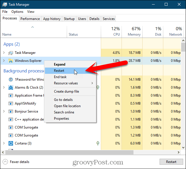 Faceți clic dreapta pe procesul de Windows Explorer și selectați Restart în Managerul de activități Windows 10