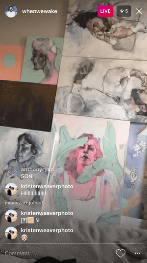Profilul artistului când wewake a folosit Instagram live pentru a arunca o privire asupra unora dintre noile sale picturi.