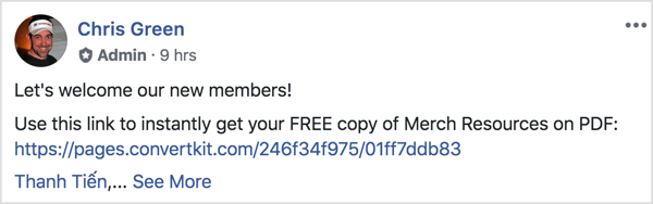 Această postare de grup Facebook salută noii membri și le reamintește să descarce un PDF gratuit.