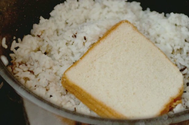 Dacă pui pâine pe orez ...