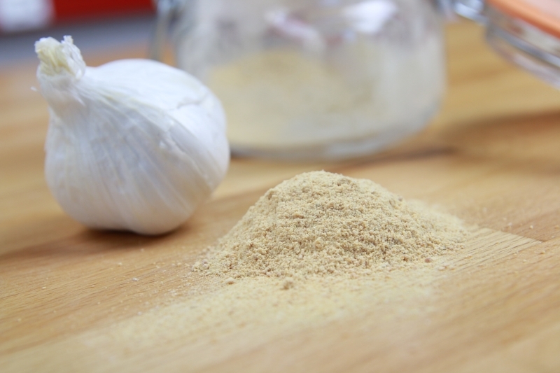 Ce este pudra de usturoi și cum se folosește? Sfaturi pentru prepararea prafului de usturoi acasă