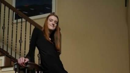 Fată tânără din SUA pentru a-și face numele pe Guinness ca persoana cu cele mai lungi picioare din lume