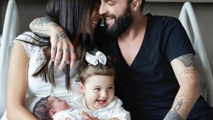 Soția lui Berkay, Özlem Ada Șahin, a învățat Mevlit pentru nou-născutul ei!