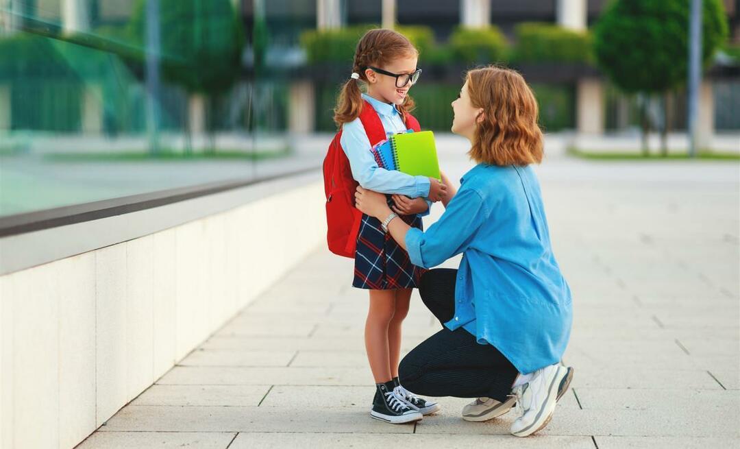 Cum ar trebui tratați copiii în prima zi de școală?