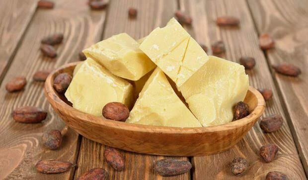 Care sunt avantajele tenului de cacao pentru piele? Retete de masca cu unt de cacao