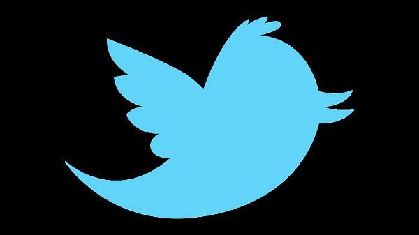 Conturi Twitter hacked: resetează mai multe parole decât este necesar