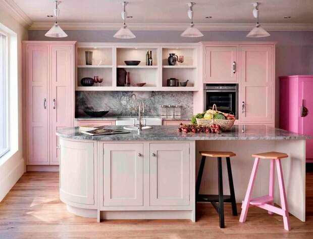 decorare bucătărie roz
