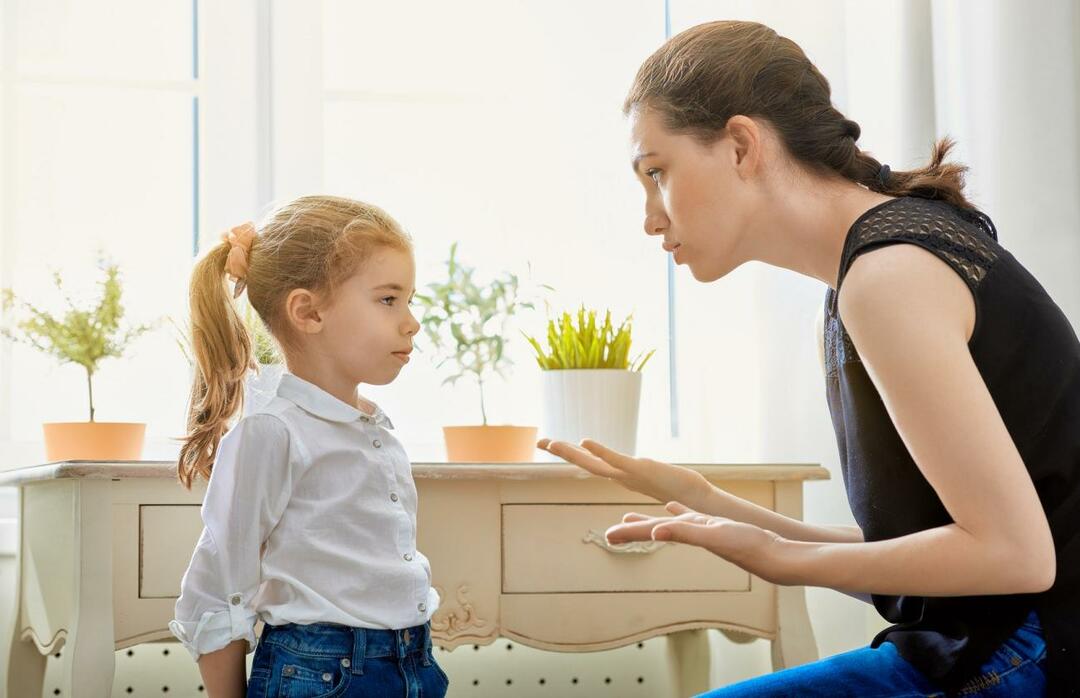 Care sunt motivele vorbirii tardive la copii?