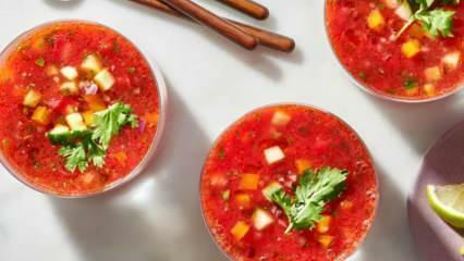Cum să faci o supă uimitoare de pepene verde? Reteta de supa de pepene verde