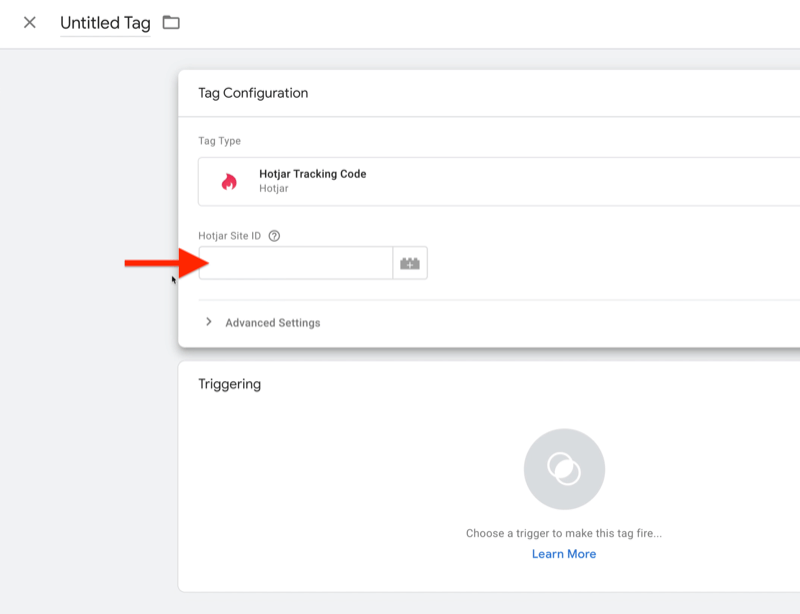 nouă etichetă Google Tag Manager cu un nou câmp de identificare a site-ului hotjar evidențiat, datorită tipului de etichetă selectat din codul de urmărire hotjar selectat