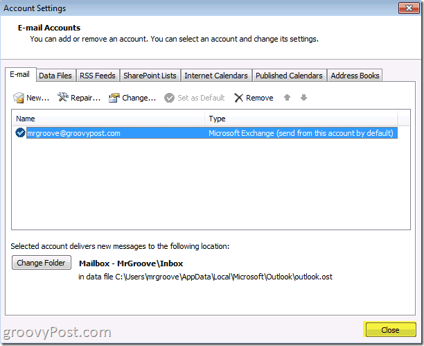 Butonul de închidere a ecranului Outlook 2010 pentru a economisi contul