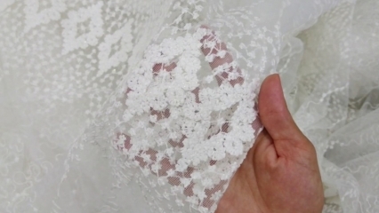 Metoda care face ca perdelele să fie ca zăpada a fost găsită! Cum se spală perdeaua?