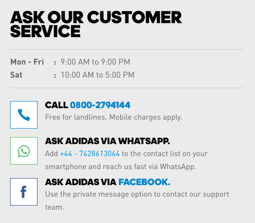 În plus față de un număr de telefon, Adidas include linkuri WhatsApp și Facebook Messenger pentru opțiuni de asistență pentru clienți.