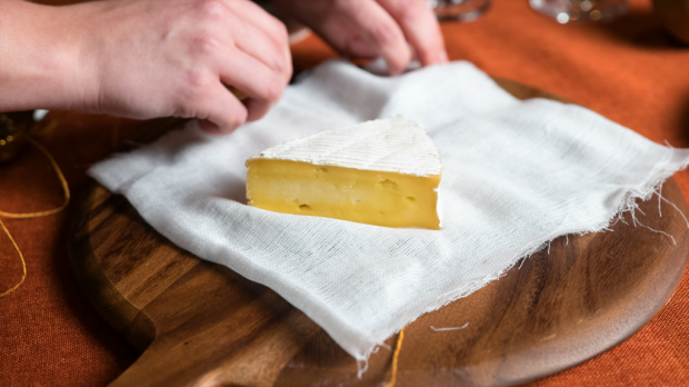 cum se păstrează brânza