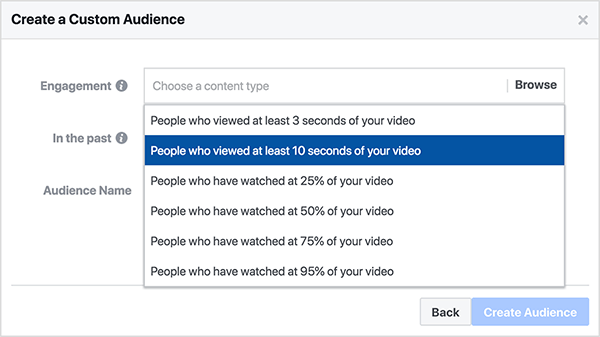 Facebook creează o casetă de dialog pentru audiența personalizată pentru vizualizările unui videoclip, publicul personalizat vă permite să alegeți Persoane care au vizionat cel puțin 10 secunde din videoclipul dvs. sau persoane care au vizionat cel puțin 25% din videoclipurile dvs. Video.