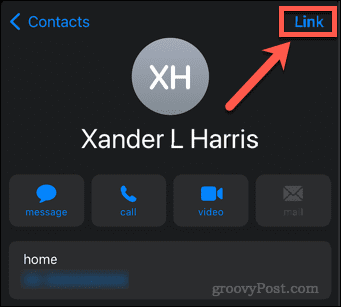confirmați contactul conectat iPhone