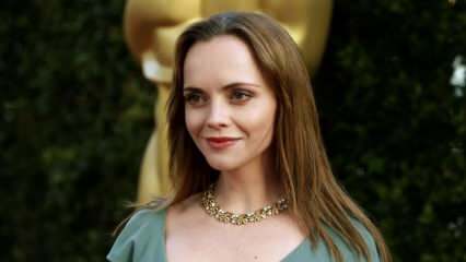 Decizia de a o suspenda pe Christina Ricci de la soț!