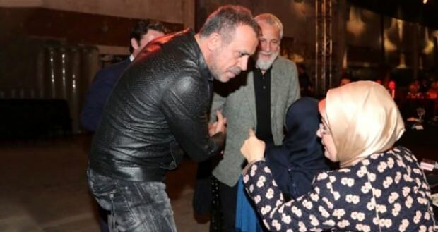 Yusuf a încercat să discute cu islamul! Prima doamnă Emine Erdogan a venit la salvare ...
