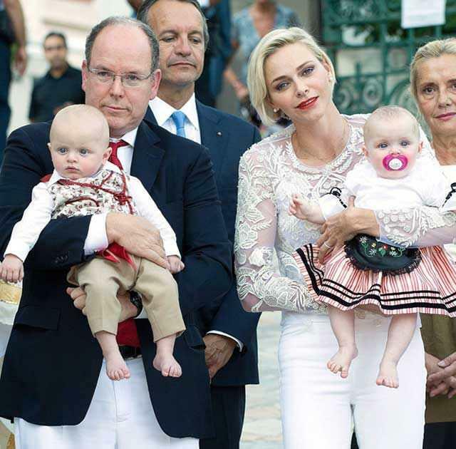 Prințul Albert de Monaco, Prințesa Charlene și gemenii lor