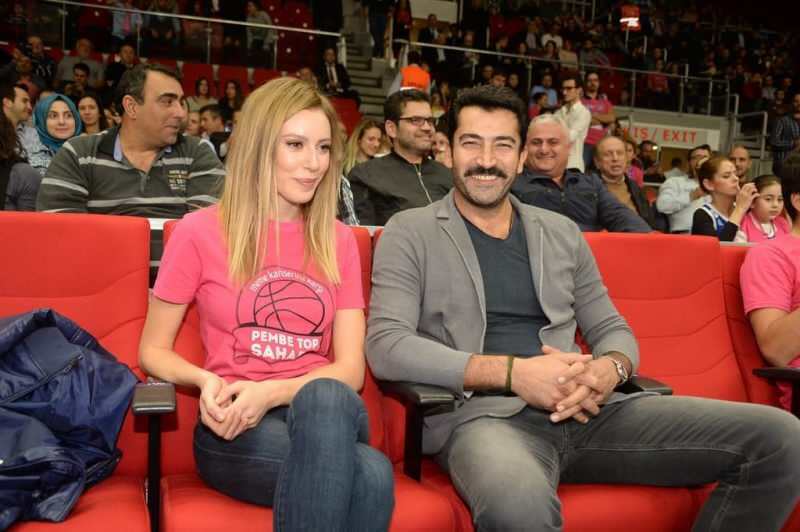 Din coșul roz la care au participat Sinem Kobal și soția sa Kenan Imirzalıoğlu 