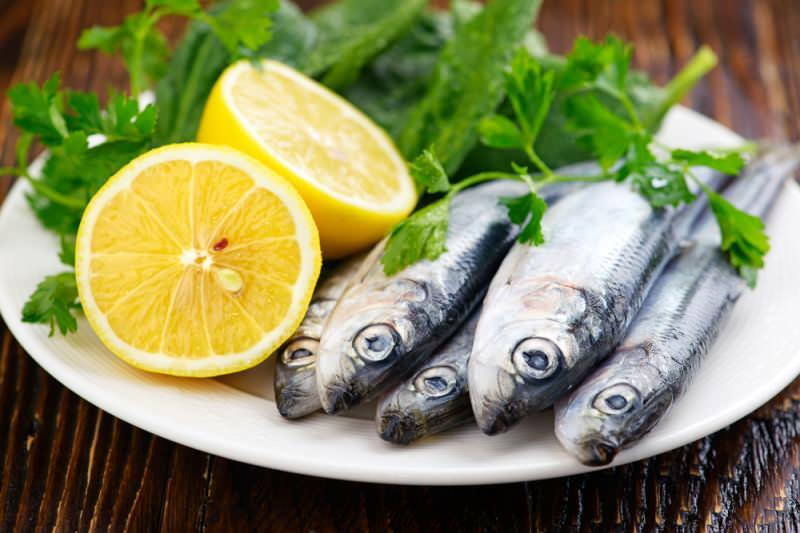 Cum se curăță peștele de sardină? Cum să aflăm când o sardină este proaspătă