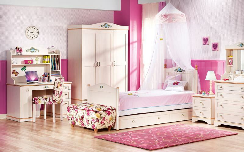 Sugestii speciale pentru decorarea camerei pentru camerele fetelor