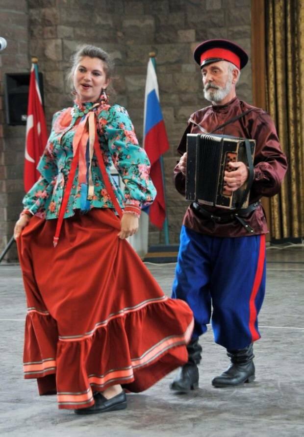 Rus cazaci Corul, 2019 Turcia-Rusia 