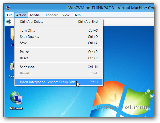 Instalați servicii de integrare pe VM-urile Hyper-V în Windows 8