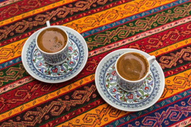 Cum să obții duritatea în gustul cafelei turcești?