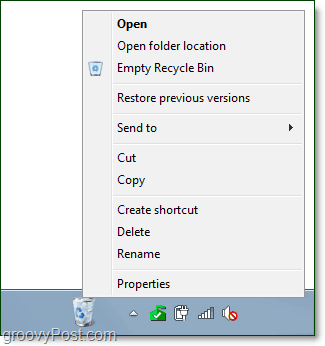 un coș de reciclare complet funcțional pe bara de activități din Windows 7