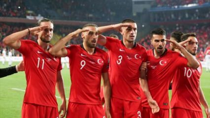 Bună la Mehmetçik de la echipa națională!