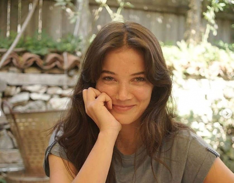 Pınar Deniz: „Nici măcar nu mi-a pasat de sprâncene!” Cine este Pınar Deniz?