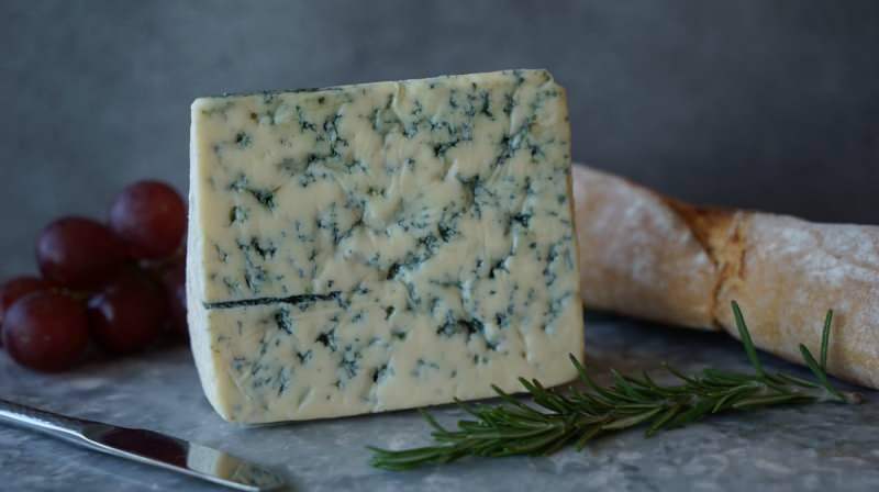 Ce este brânza roquefort și cum se consumă? Care sunt zonele de utilizare a brânzei roquefort?