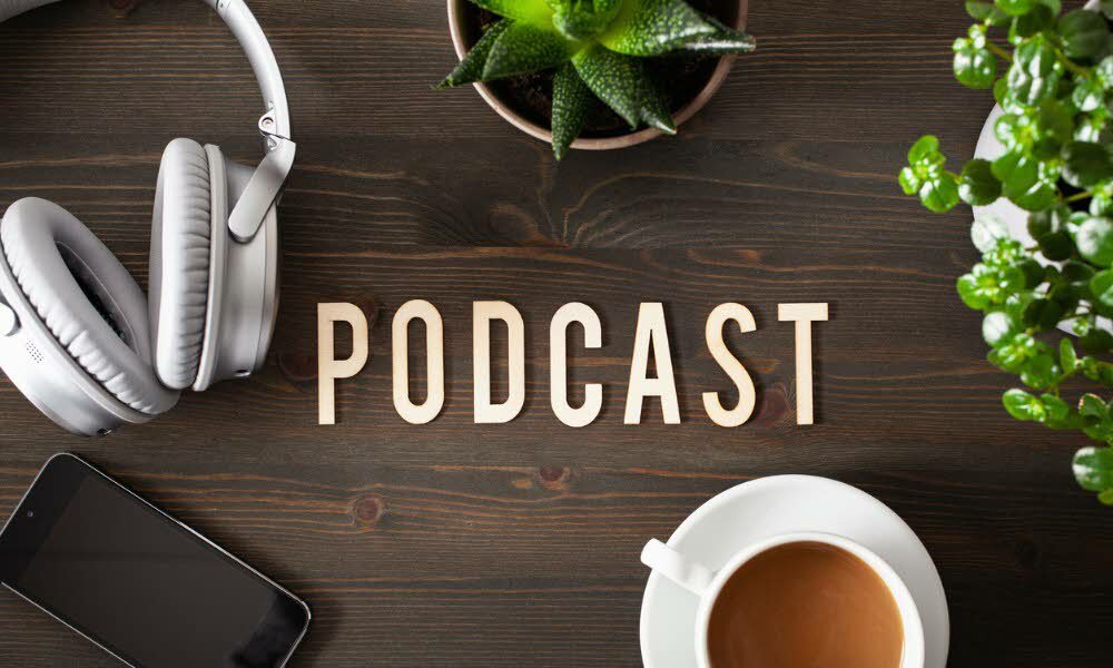 Cum să ascultați un podcast offline
