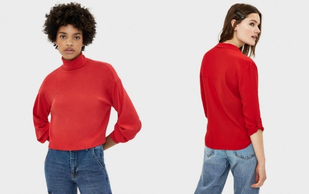 pulover de culoare roșie