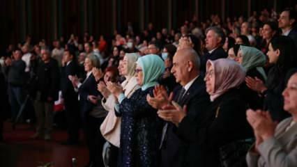 Emine Erdoğan la Centrul de congrese și cultură Beștepe 