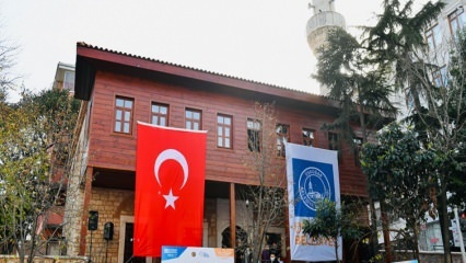 Unde și cum să mergi Moscheea Șehit Süleyman Pasha? Povestea Moscheii Üsküdar Șehit Süleyman Pașa