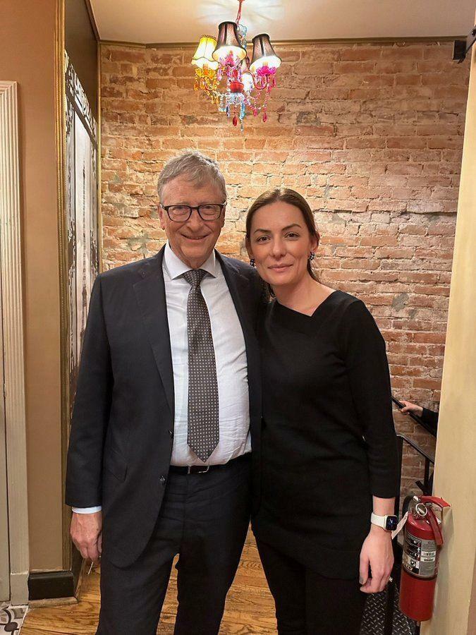 Bill Gates și Hülya Bölükbaşı